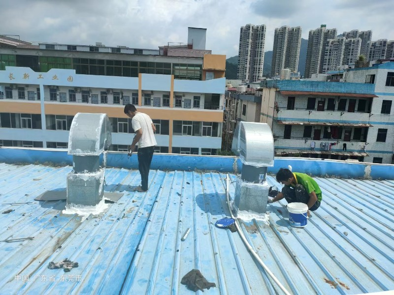 招远钢结构屋面涂料维修方法